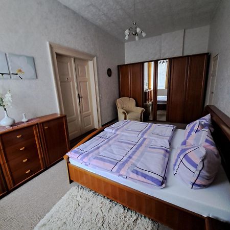 Ferienwohnung Hahn เซบนิทซ์ ภายนอก รูปภาพ